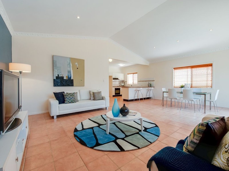 12 Belmore Crescent, Forest Lake QLD 4078