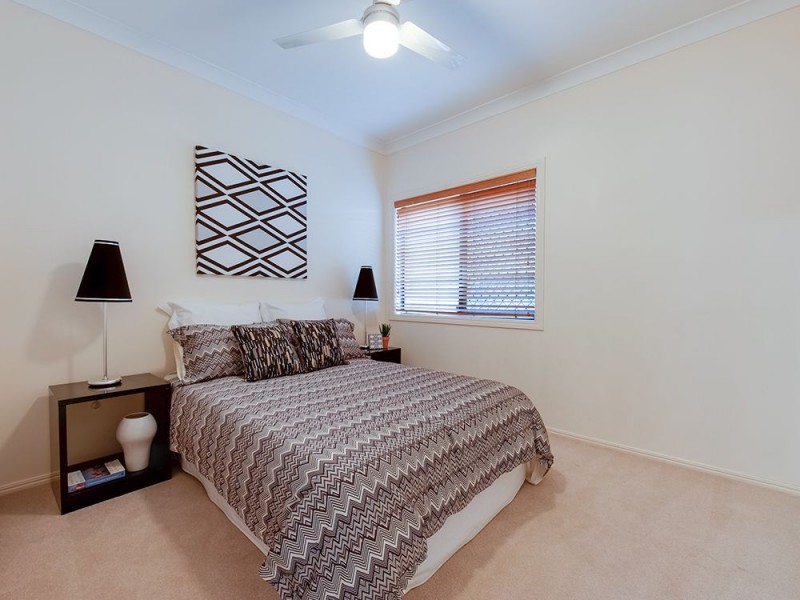 12 Belmore Crescent, Forest Lake QLD 4078