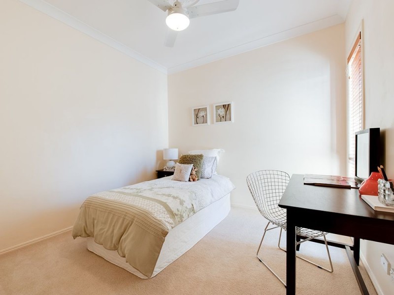 12 Belmore Crescent, Forest Lake QLD 4078