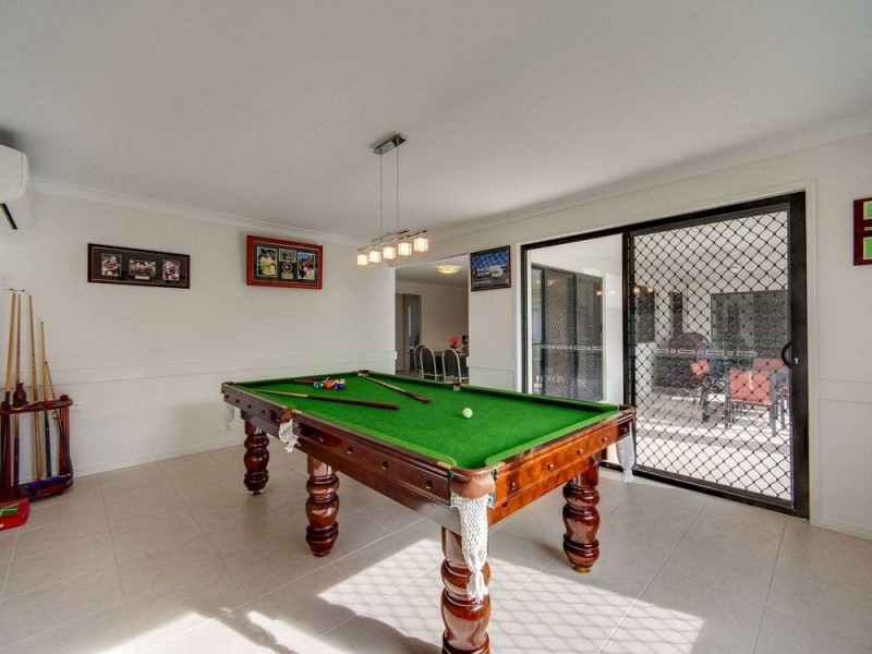 4 Norgay Court, Warner QLD 4500