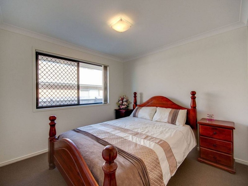 4 Norgay Court, Warner QLD 4500