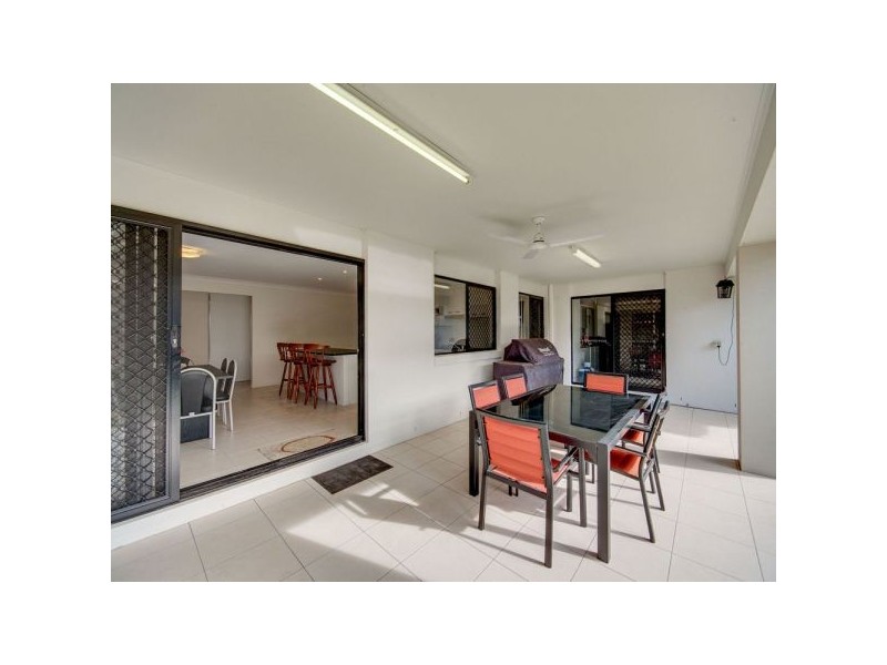 4 Norgay Court, Warner QLD 4500