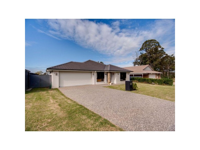 4 Norgay Court, Warner QLD 4500