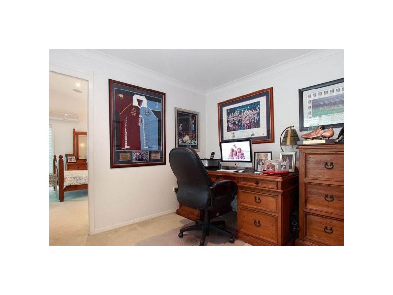 109 Saturn Crescent, Bridgeman Downs QLD 4035