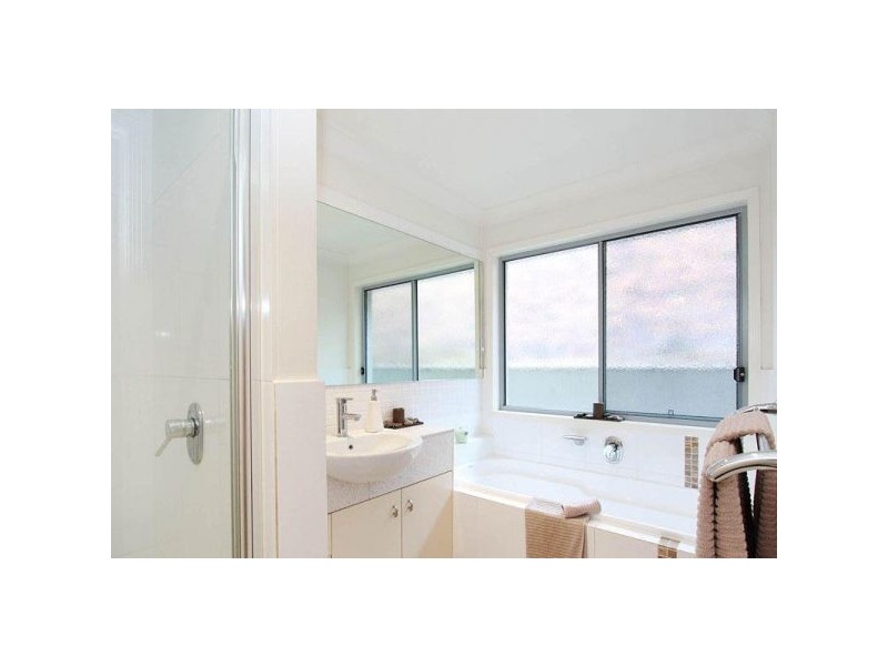 109 Saturn Crescent, Bridgeman Downs QLD 4035