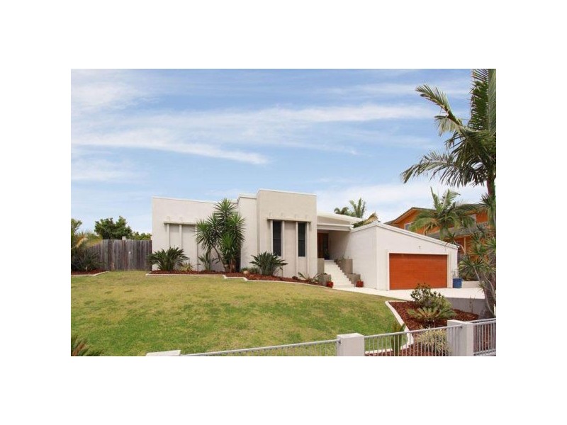 109 Saturn Crescent, Bridgeman Downs QLD 4035