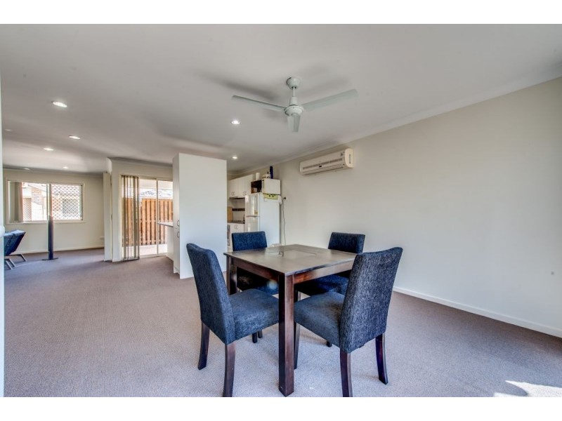 42/8 Rosegum Place, Redbank Plains QLD 4301