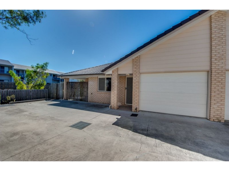 42/8 Rosegum Place, Redbank Plains QLD 4301