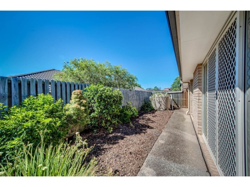 42/8 Rosegum Place, Redbank Plains QLD 4301