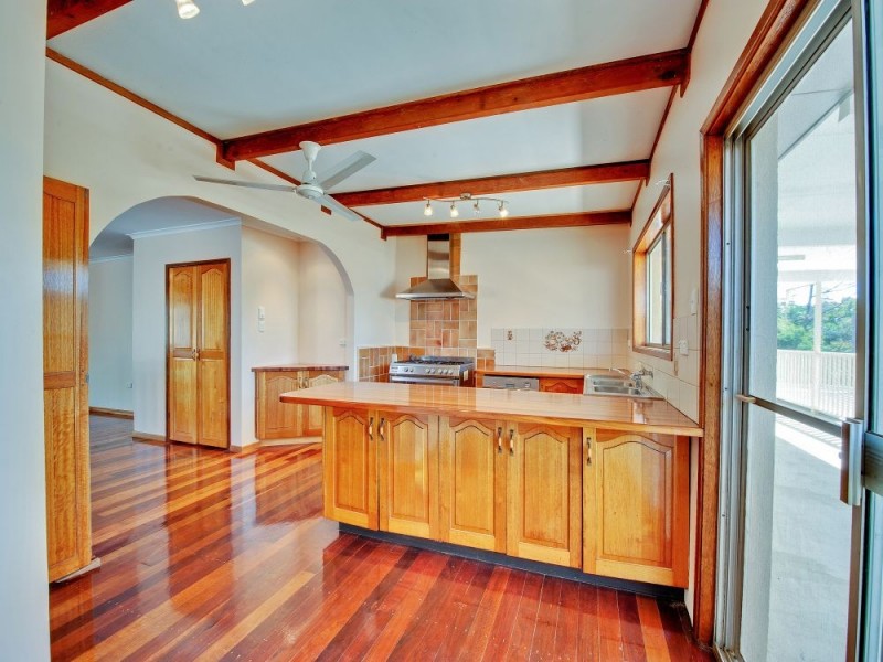 21 Lilac Street, Daisy Hill QLD 4127