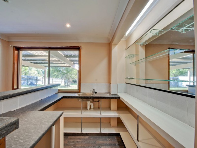 21 Lilac Street, Daisy Hill QLD 4127