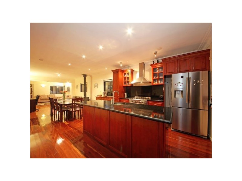 9 Creton Street, Brighton QLD 4017