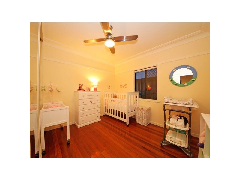 9 Creton Street, Brighton QLD 4017