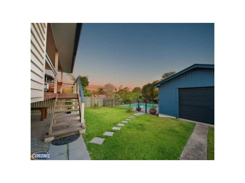 9 Creton Street, Brighton QLD 4017