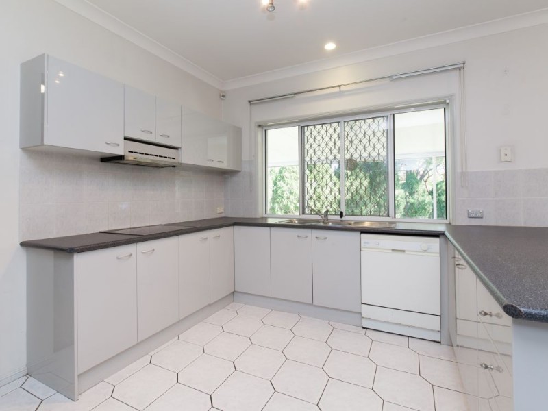 16 Boudin Place, Forest Lake QLD 4078