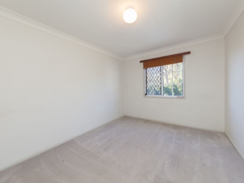 16 Boudin Place, Forest Lake QLD 4078