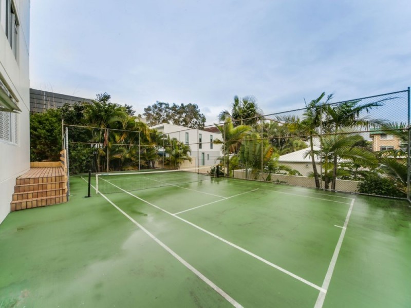 1/40 Marine Parade, Miami QLD 4220