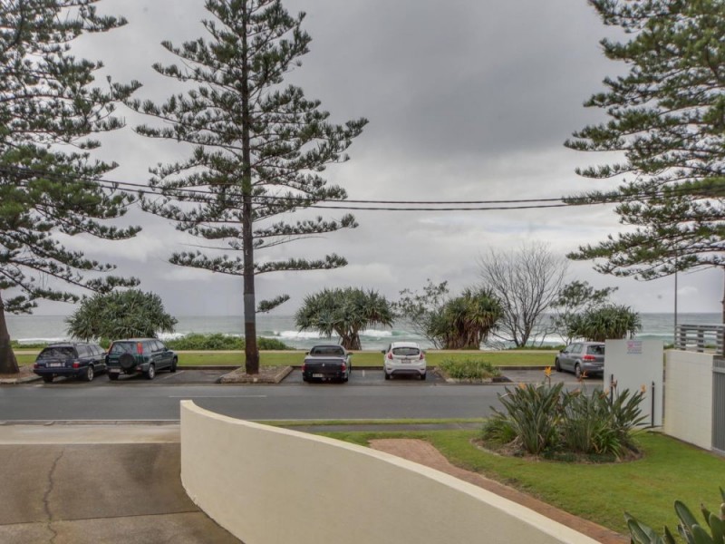 1/40 Marine Parade, Miami QLD 4220