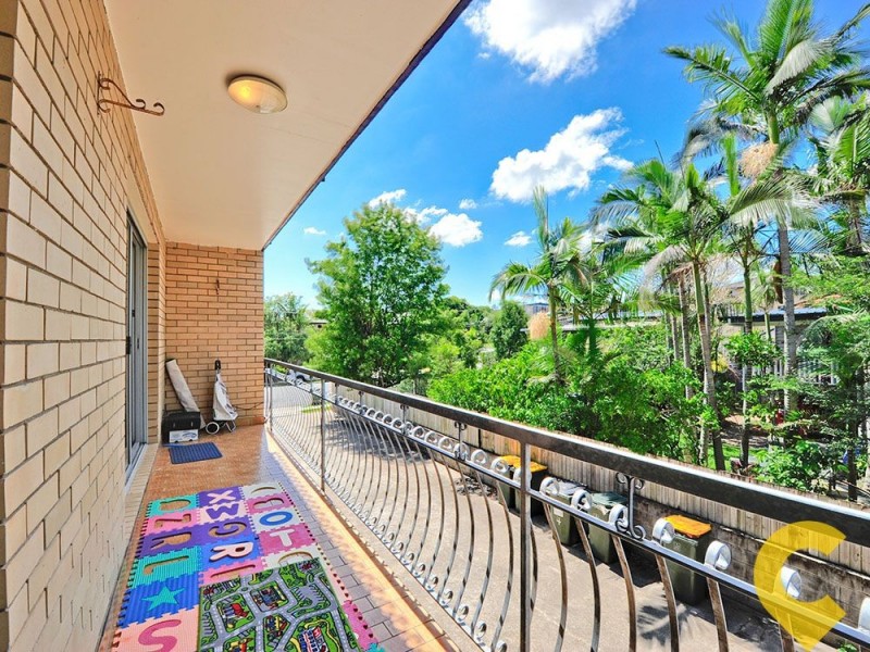 2/79 Jellicoe Street, Coorparoo QLD 4151
