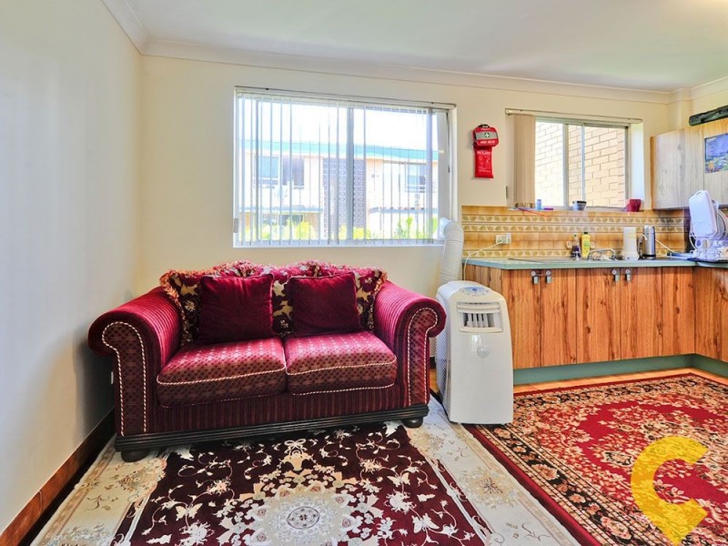 2/79 Jellicoe Street, Coorparoo QLD 4151