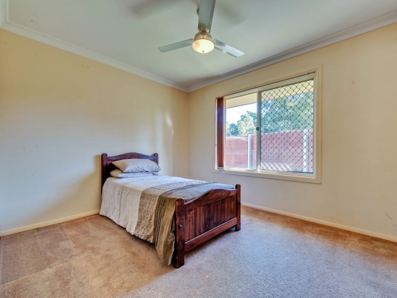 18 Tuckeroo Place, Sunnybank Hills QLD 4109