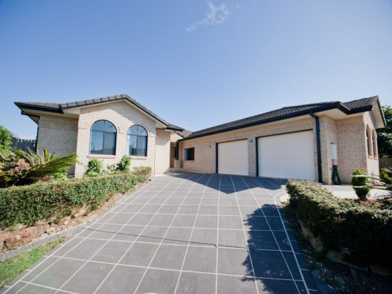 9 Sefton Court, North Lakes QLD 4509