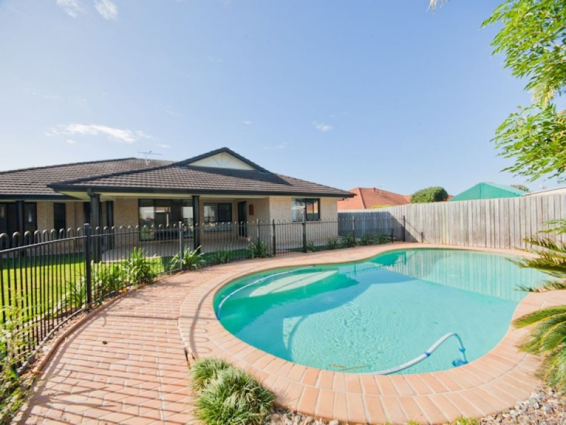 9 Sefton Court, North Lakes QLD 4509
