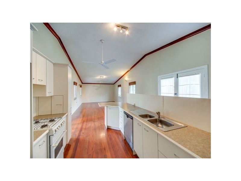 123 Pateena St, Stafford QLD 4053