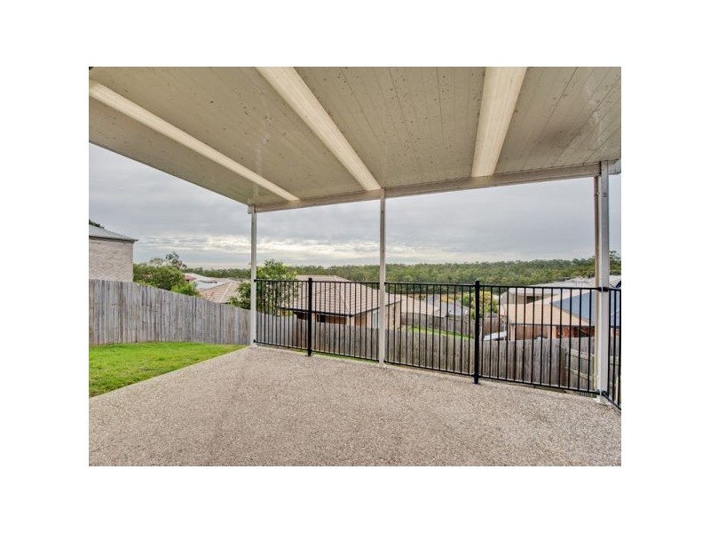 4 Treeview, Springfield Lakes QLD 4300