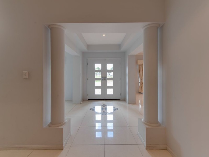 120 The Avenue, Sunnybank Hills QLD 4109