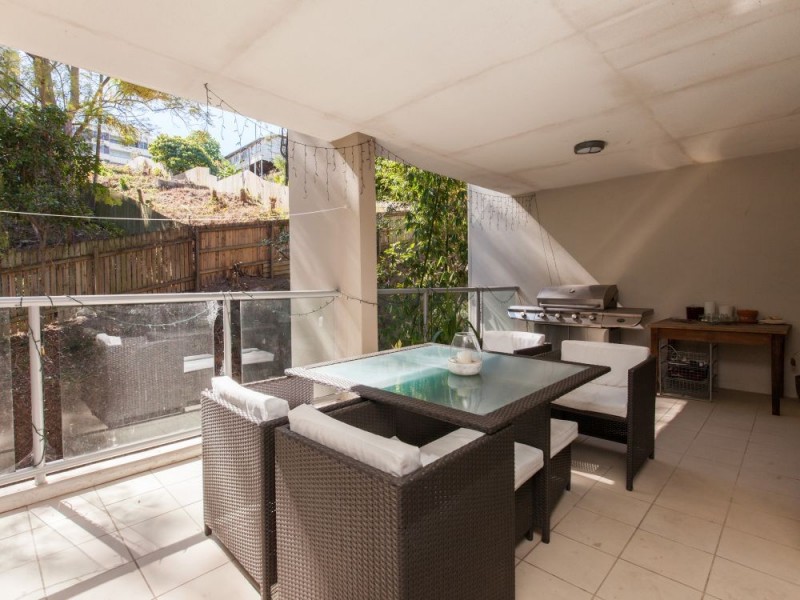 301/18 Paradise Street, Highgate Hill QLD 4101
