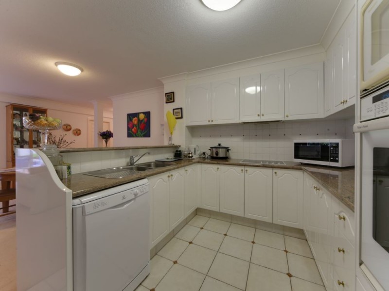2 ‘Central’ 100 Cotlew Street East, Southport QLD 4215