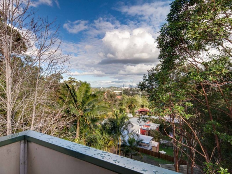 6 Kankool Street, Stafford QLD 4053