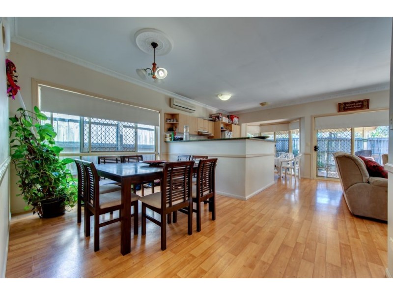 19 Sherwood Place, Forest Lake QLD 4078