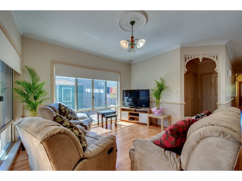 19 Sherwood Place, Forest Lake QLD 4078