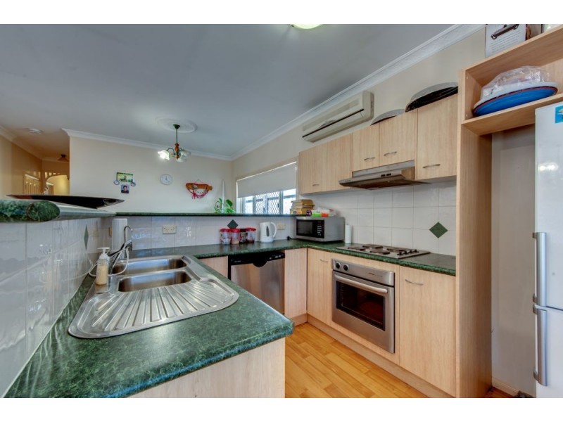 19 Sherwood Place, Forest Lake QLD 4078