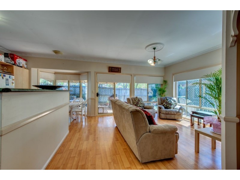 19 Sherwood Place, Forest Lake QLD 4078