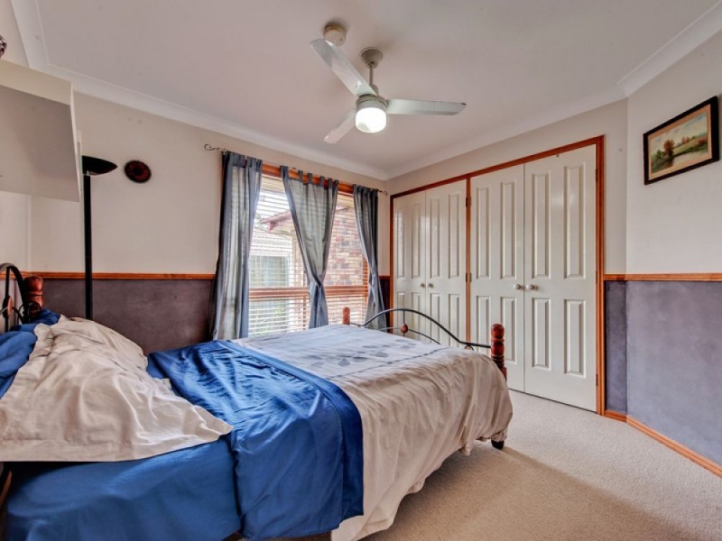 7 Mitchell Place, Forest Lake QLD 4078