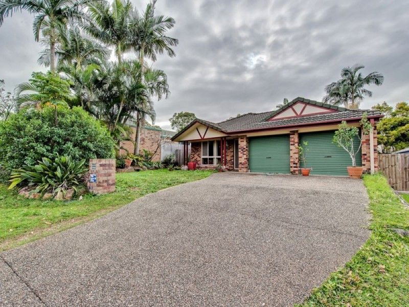 7 Mitchell Place, Forest Lake QLD 4078