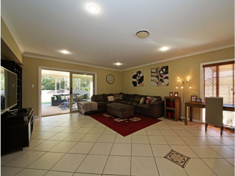 126 Darley Road, Upper Caboolture QLD 4510