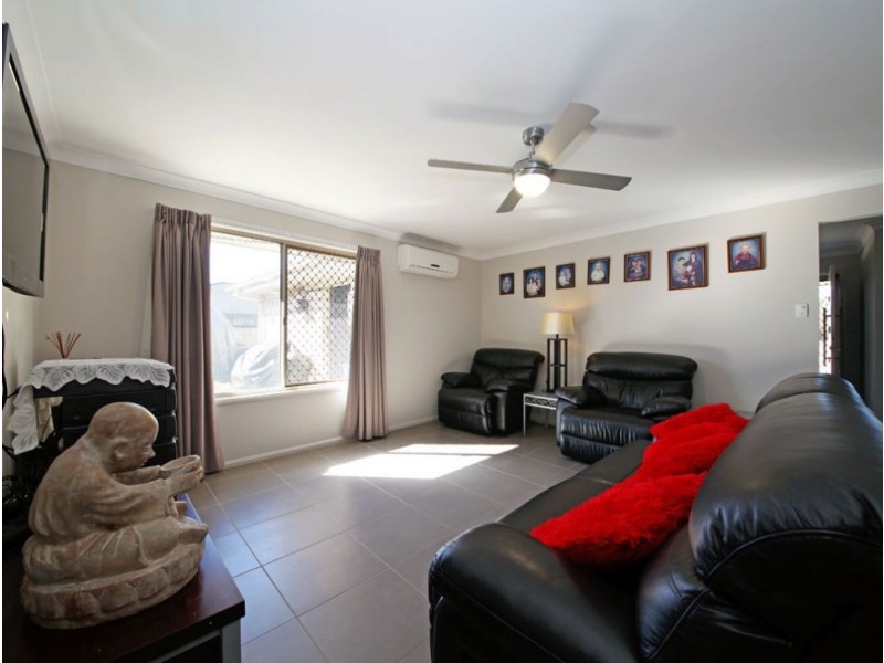5 Bothwell Place (runs along Joyner circuit), Caboolture QLD 4510