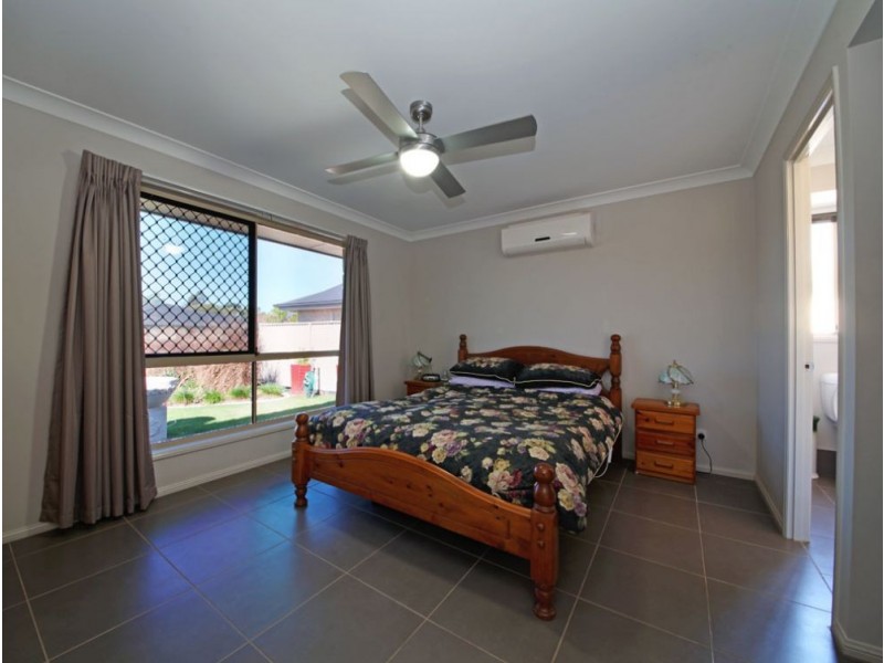 5 Bothwell Place (runs along Joyner circuit), Caboolture QLD 4510
