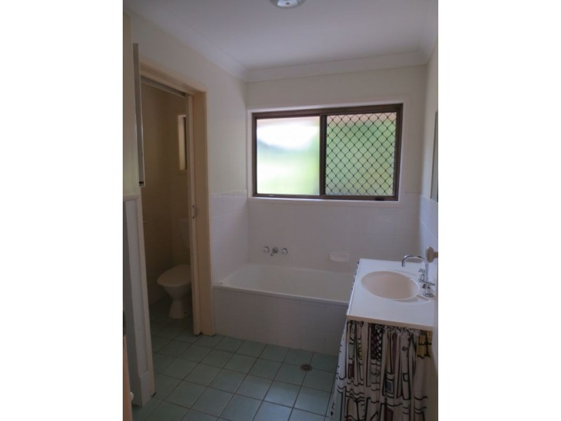 28 Coleman Crescent, Springwood QLD 4127