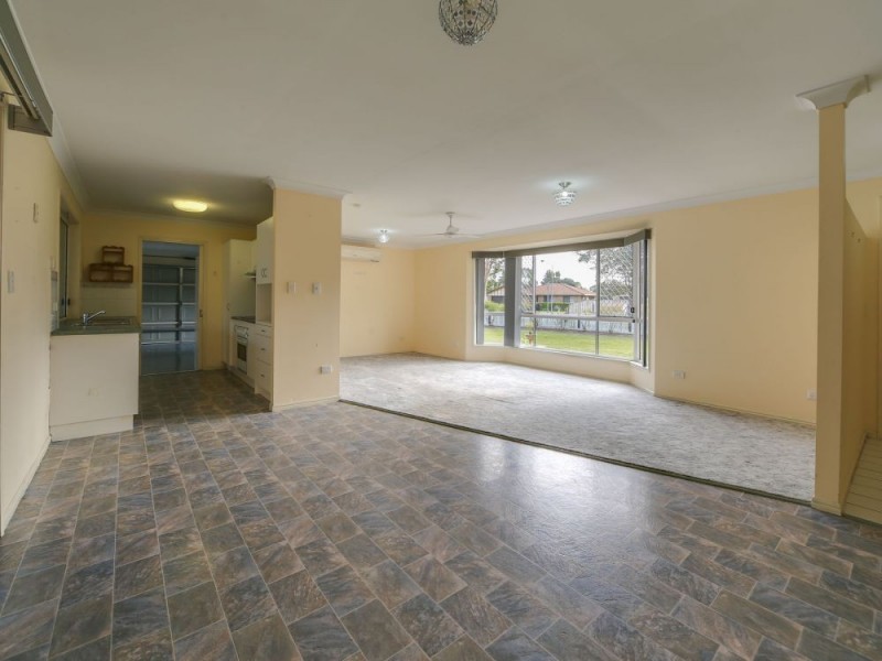 17 Kilsay Crescent, Meadowbrook QLD 4131