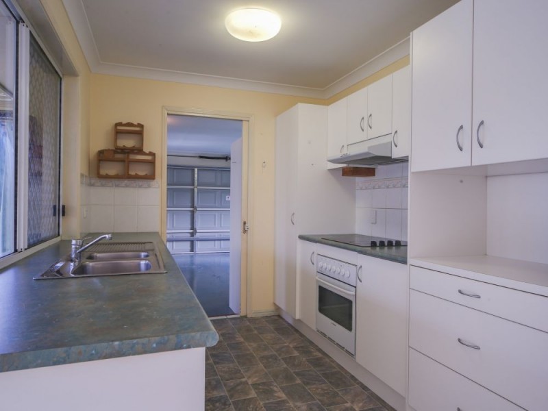 17 Kilsay Crescent, Meadowbrook QLD 4131