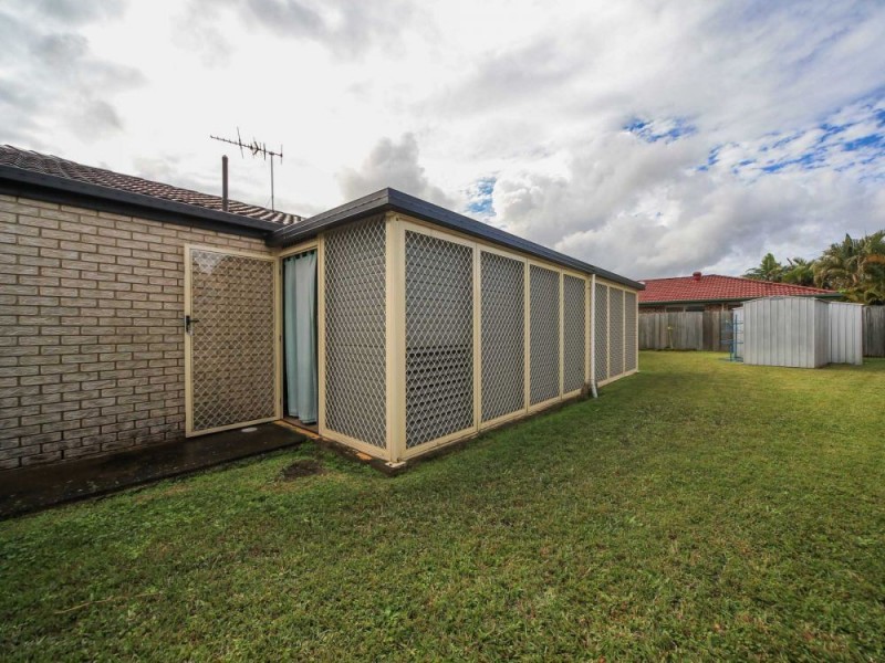 17 Kilsay Crescent, Meadowbrook QLD 4131