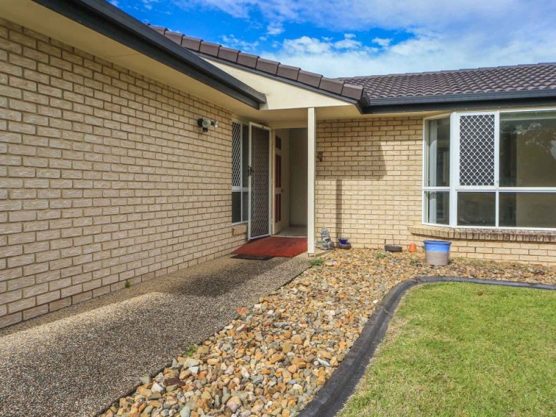 17 Kilsay Crescent, Meadowbrook QLD 4131