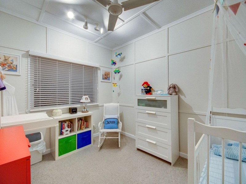 24 Castling Street, Stafford QLD 4053