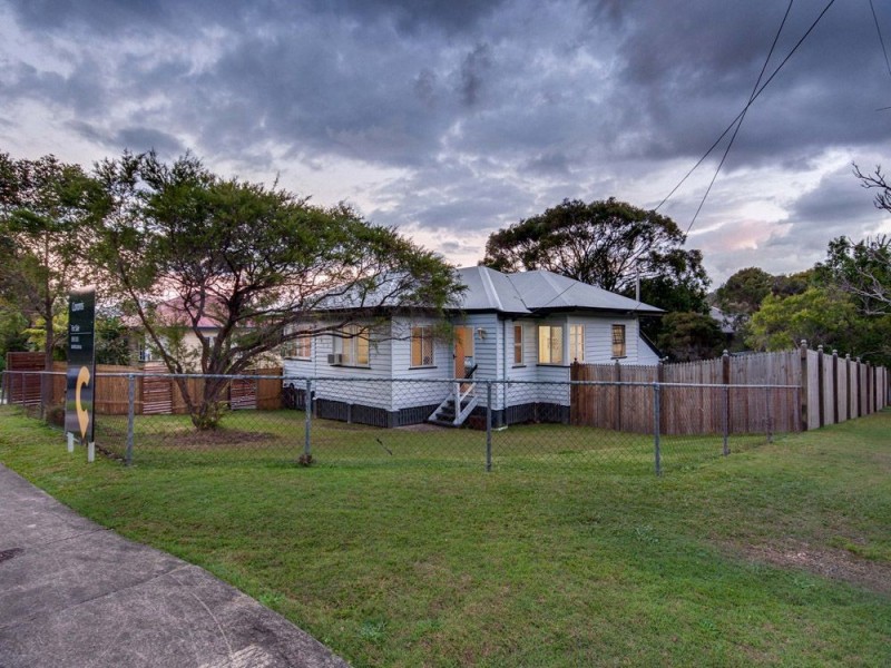 24 Castling Street, Stafford QLD 4053