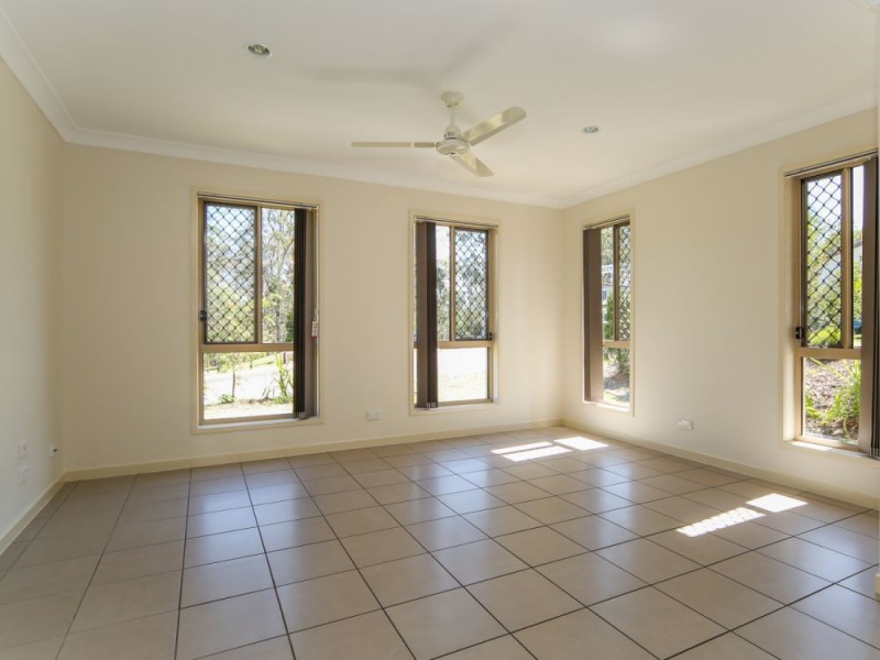 8 Niccy Road, Coomera QLD 4209